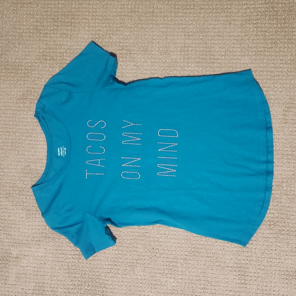 Old Navy Tee
